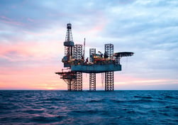 shutterstock_539854030 - oil rig for web